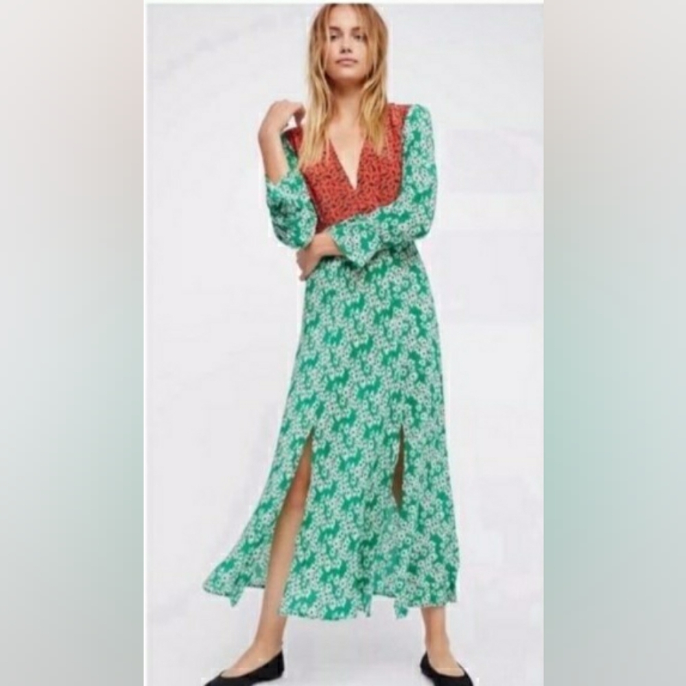 Free People RIXO Retro-Inspired 100 % Silk Green/Red Floral Midi Dress size L